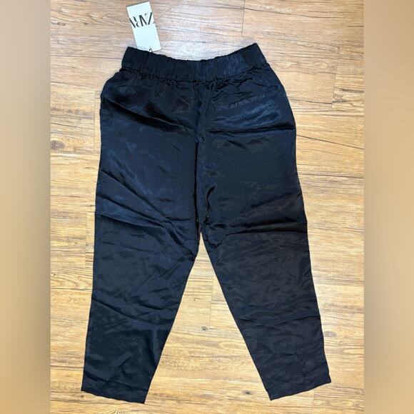 NWT- Zara- satin effect pull on elastic band pants- small - Picture 2 of 4